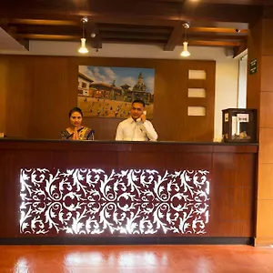 Hotel Jay Suites Hotel